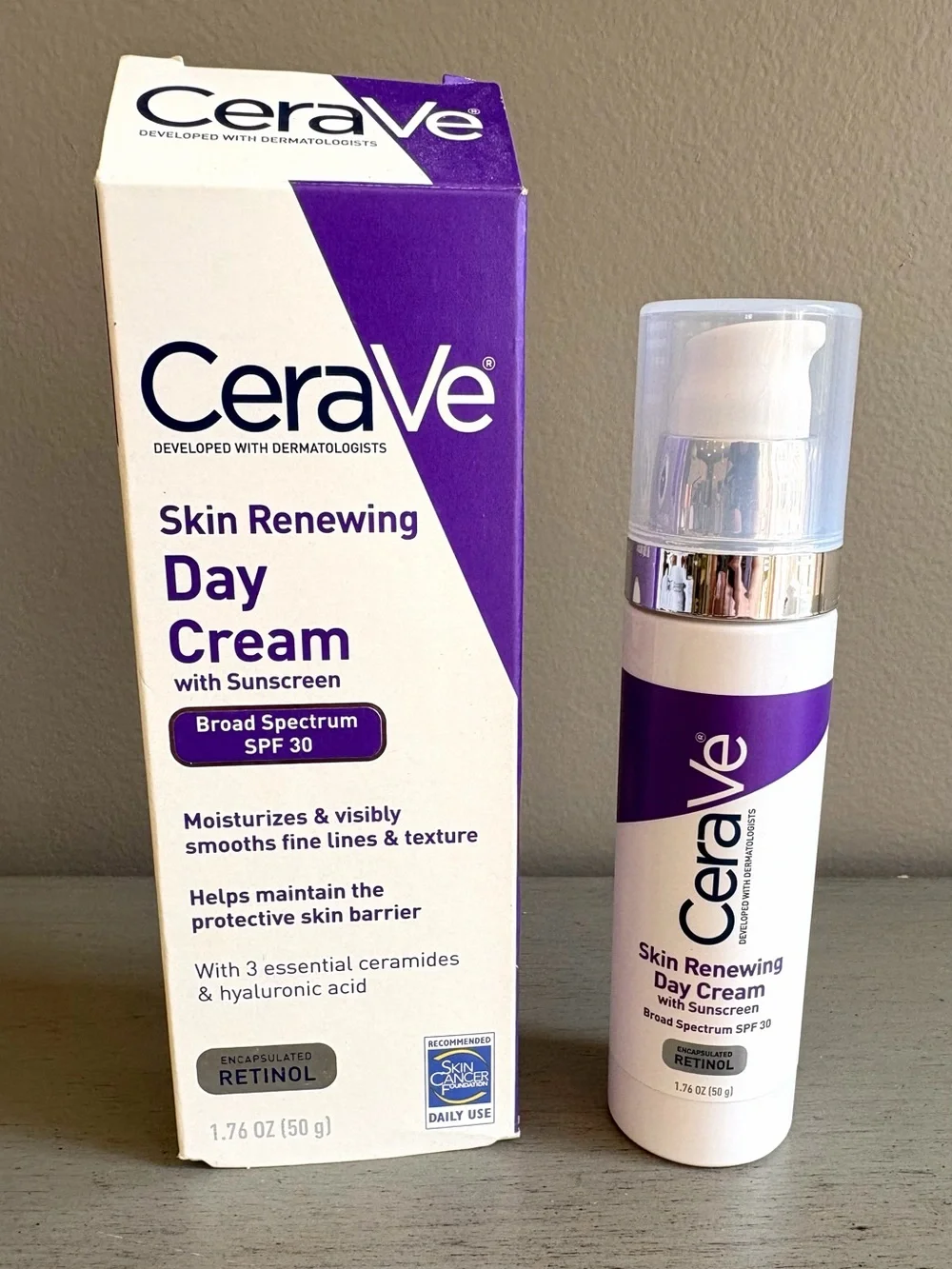 CeraVe Skin Renewing Day Cream SPF 30 Anti- Aging Face Moisturizer Retinol